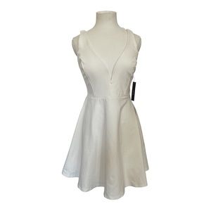 Lulus white party dress NWT M